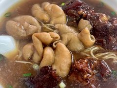 牛腩拼猪肠面-海幢瑞芳饮食店