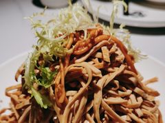 -江渔儿酸菜鱼(万科东荟城店)