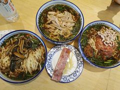 -镇南锅盖面馆(解放路店)