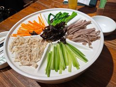 鸡丝凉米线-云海肴云南菜(美罗城店)