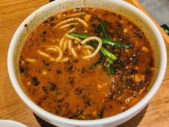 小锅米线-云海肴·汽锅鸡·云南代表菜(东坝金隅店)