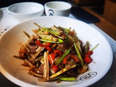 小炒黄牛肉-江渔儿酸菜鱼(港湾1号店)