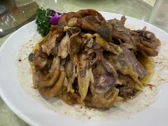 -鹏城人家海鲜酒家·23年老字号(较场尾店)