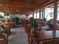大堂-俺家菜馆(百里峡店)