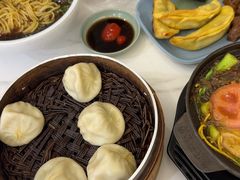 -老新隆牛肉锅贴(新街口店)