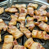 在威海烤肉界可以说是相当炸裂的存在。。。
