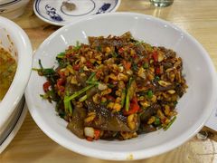 -笨罗卜浏阳菜馆(太平街店)