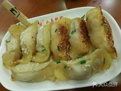 -小姜锅贴(凤凰街店)