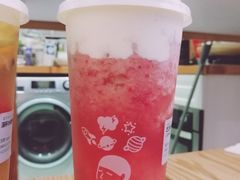 芝芝莓莓-喜茶(上海兴业太古汇店)