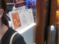 -茶理宜世(花城汇中区店)
