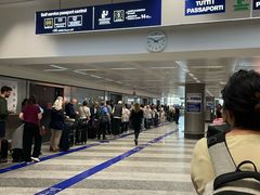 -米兰马尔彭萨国际机场