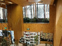 大堂-新华里咖啡书吧(新华书店小寨店)