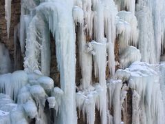 -大平台龙居瀑布旅游区