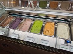 -潮一不贰·法式甜品·生日蛋糕·西式简餐(外滩店)