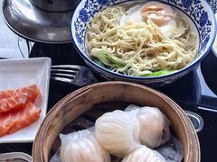 -怡豪大饭店·49楼旋转自助餐厅