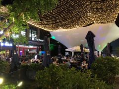 -证大大拇指广场(芳甸路店)