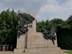 -上海市龙华烈士陵园