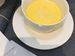 -燕庭·纯燕窝·甜品下午茶(南京西路店)