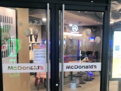 门面-麦当劳(红唐店)