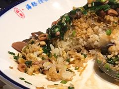 -旺角小渔村·海肠捞饭开创者(环山路店)