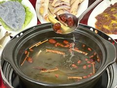 -花苑美食横琴生蚝火锅(拱北粤华路店)