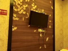 -康源四季推拿足道(罗秀店)