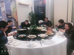 -香山湖家家宴(中山陵店)