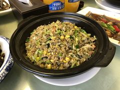 -鑫悦楼煎蟹·16年海鲜大排档