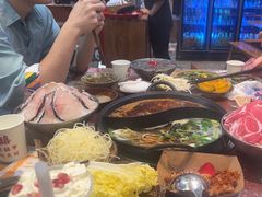 -赵美丽·重庆社区火锅·直营店(火车东站·中豪国际店)