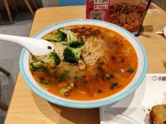 -小杨生煎(天之骄子店)