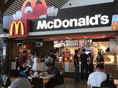 门面-麦当劳(吴圩机场店)
