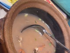 -霄汉牛三鲜湖北砂锅菜(万松园2店)