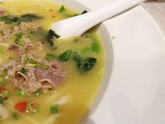 -康师傅私房牛肉面(马泉营奥莱店)