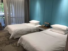-上海怡沁园度假酒店