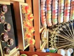 -雍容荟帝王蟹活龙虾展台自助(IFS黑金店)