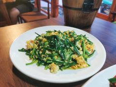 -农夫人家餐饮