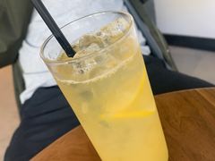 -J's Cafe Lab