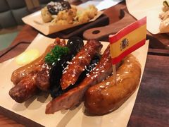 香肠拼盘-CRAZYONES西班牙海鲜饭(上海美罗城店)
