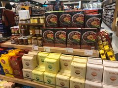 -诚品(信义店)
