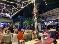 大堂-刘姐啤酒鱼民族演艺餐厅(西街总店)