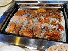 -爱客得牛排海鲜烤肉·火锅自助(春熙路黑金好店)