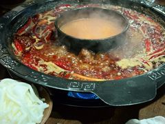-黄潇洒老火锅(九眼桥宏济巷店)