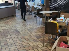 大堂-麦当劳(中山路店)