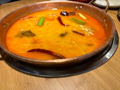 -洱火云南酸菜牛肉火锅(石景山当代商城店)