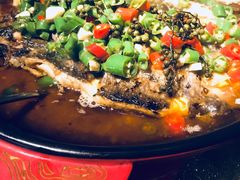 -令狐冲·炭烤活鱼(宝龙店)