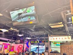 -马路牙子烧烤音乐酒馆(望京店)