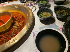 -哥老官重庆美蛙鱼头(虹口龙之梦店)
