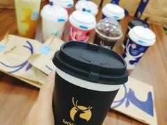 -瑞幸咖啡(经四路万达写字楼店)