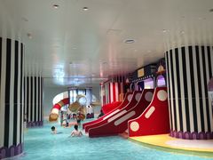 -涨巢·潮玩水疗局