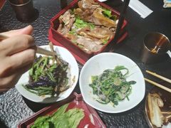 -魁盛居百年鲁菜馆(县西巷店)